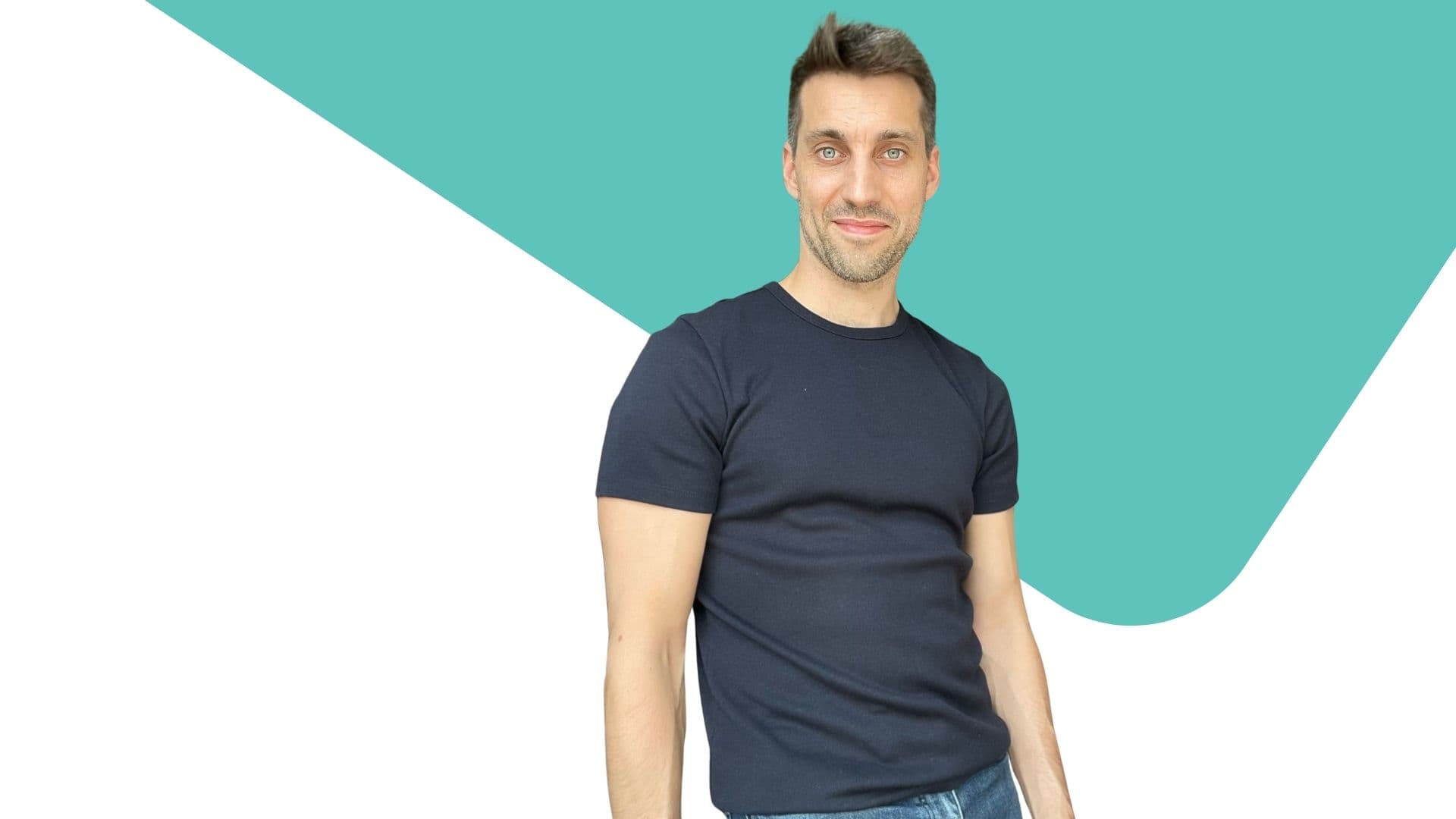 Simon Carvi - coaching for managers training specialist teaching practical coaching skills and feedback techniques for manager development